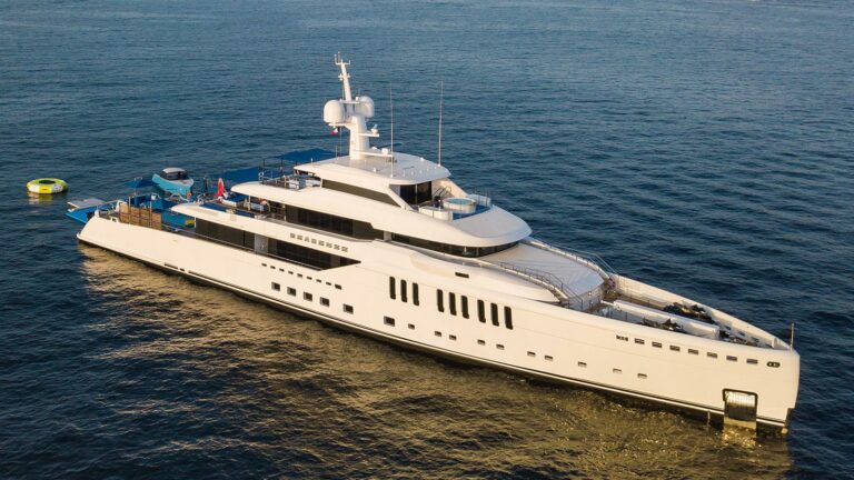 superyacht sales